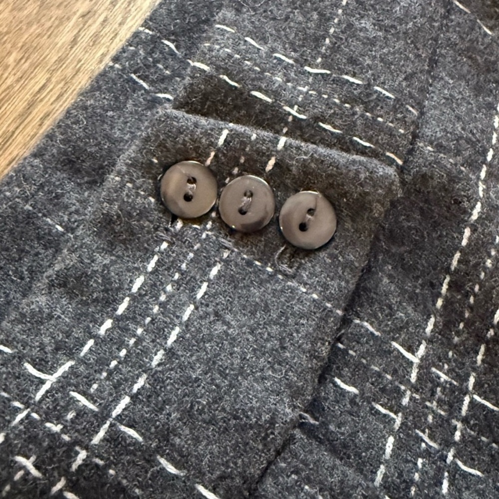 Vintage French Wool Culottes - Dark Academia Grey Plaid City Shorts - Size S - Picture 4 of 8